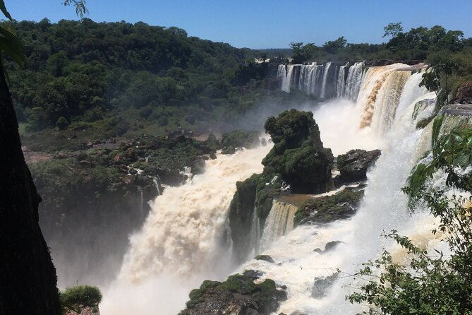 private-transfers-full-day-iguazu-falls