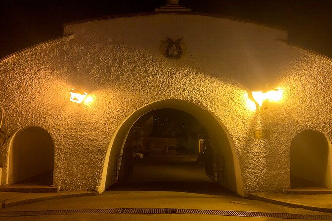 private-visit-to-casa-loca-and-guatavita