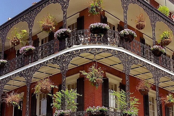 private-walking-tour-of-new-orleans-with-licensed-tour-guide