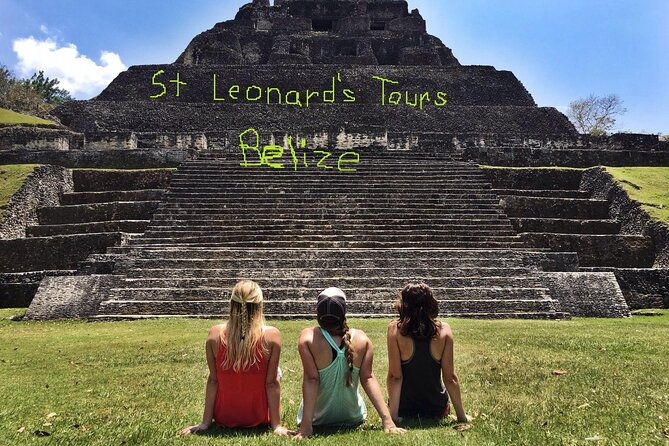 private-xunantunich-horseback-riding-tour-plus-lunch