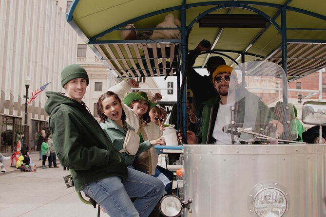 public-trolley-byob-tour-quad-cities-iowa