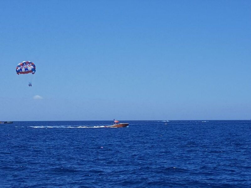 puerto-rico-de-gran-canaria-parasailing