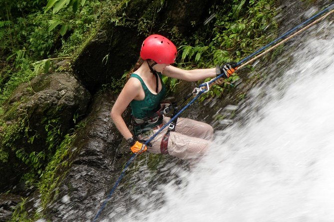 rappel-in-the-anton-valley