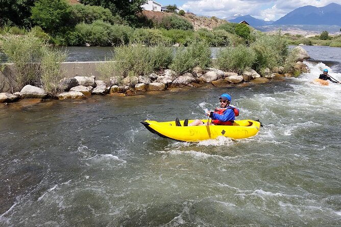 rentals-1-day-inflatable-kayak-single