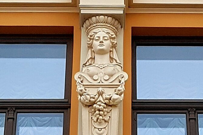 riga-sightseeing-tour-for-first-time-visitors