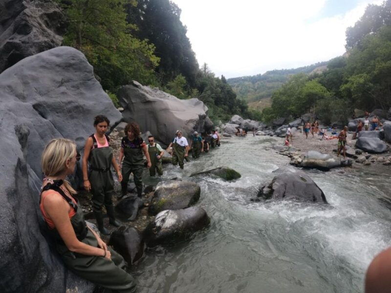 river-trekking-gole-alcantara