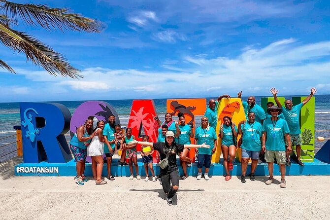 roatan-monkeys-and-sloth-snorkel-chocolate-rum-cake-and-beach