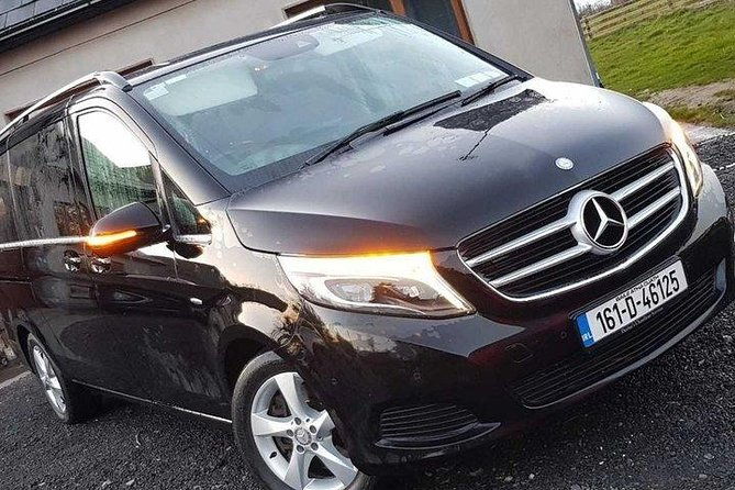 rock-of-cashel-and-blarney-castle-private-chauffeur-full-day-sightseeing-tour
