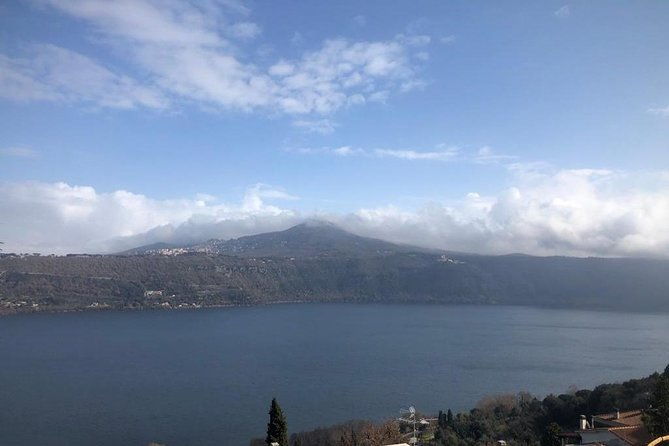 roman-countryside-lakes-shorex-from-civitavecchia-port