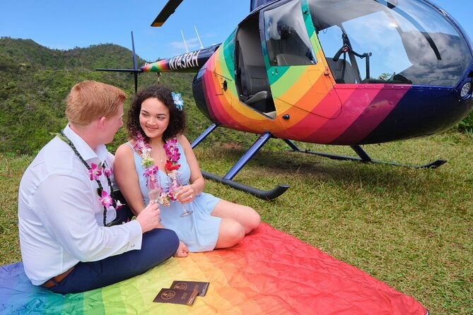 romantic-kona-coffee-landing-private-helicopter-tour