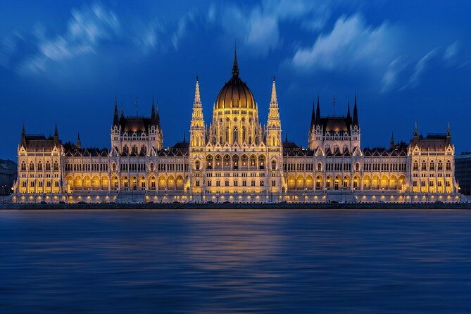 romantic-tour-in-sopron-for-couples