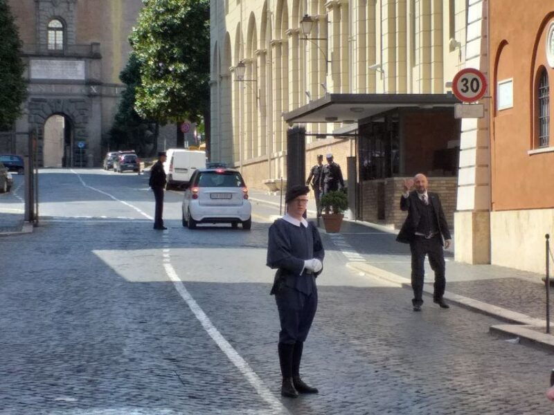 rome-early-morning-small-group-vatican-tour-with-pickup