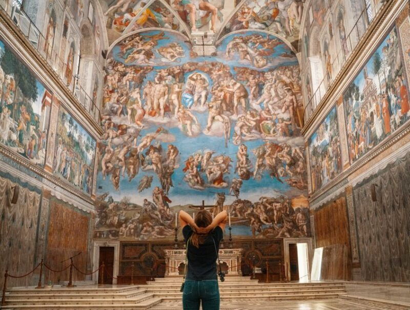 rome-vatican-museums-and-sistine-chapel-by-night-experience