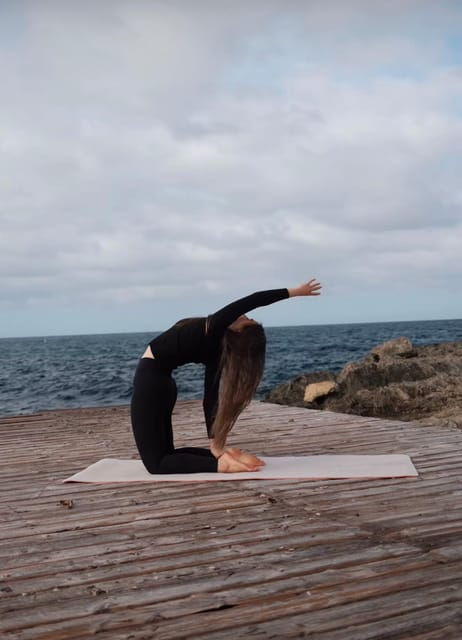 sa-rapita-es-trenc-vinyasa-yoga-class-at-the-beach