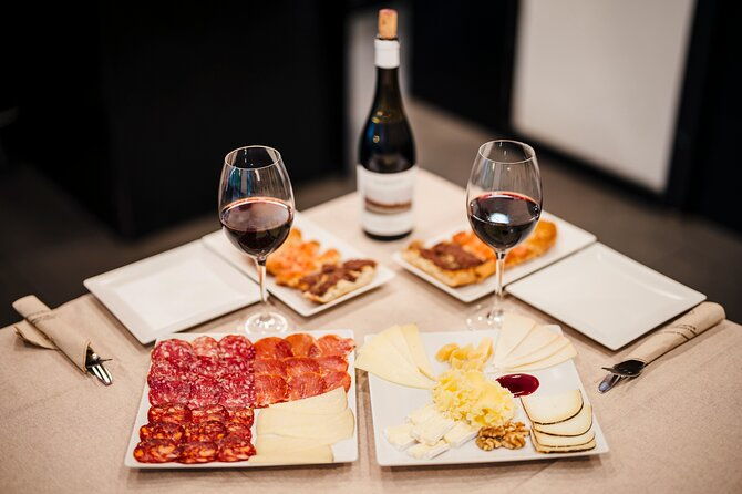 sagrada-familia-jamon-cheese-and-wine-experience