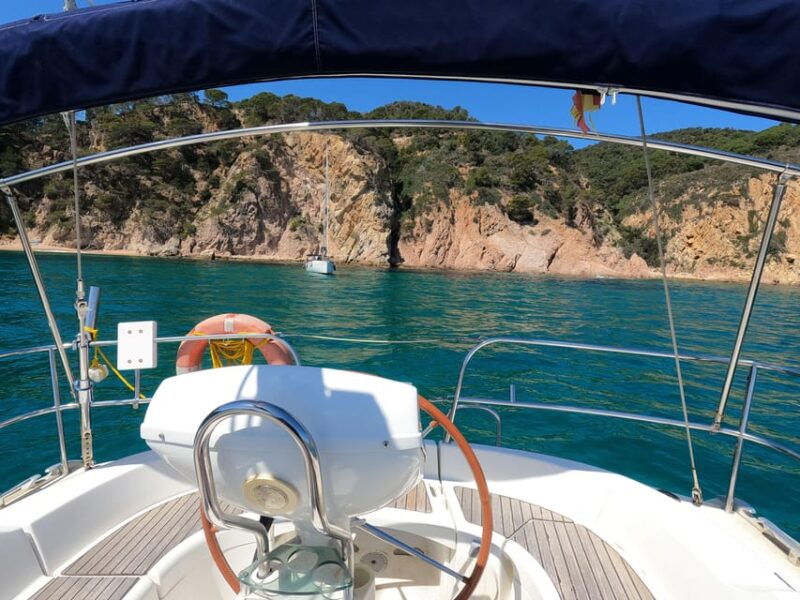 sailing-experience-4-hours-in-platja-daro
