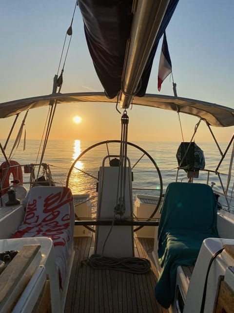 sailing-trip-to-the-lerins-islands-cruise
