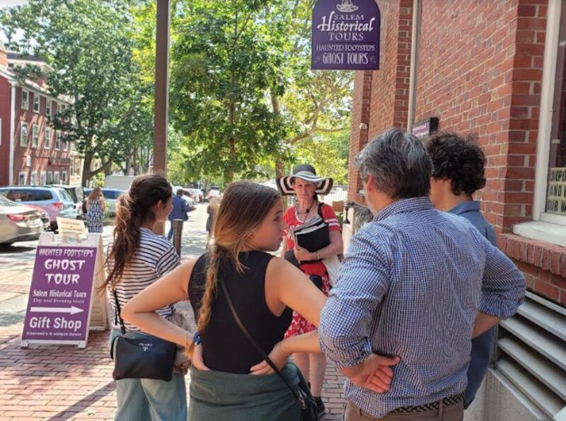 salem-101-general-history-tour