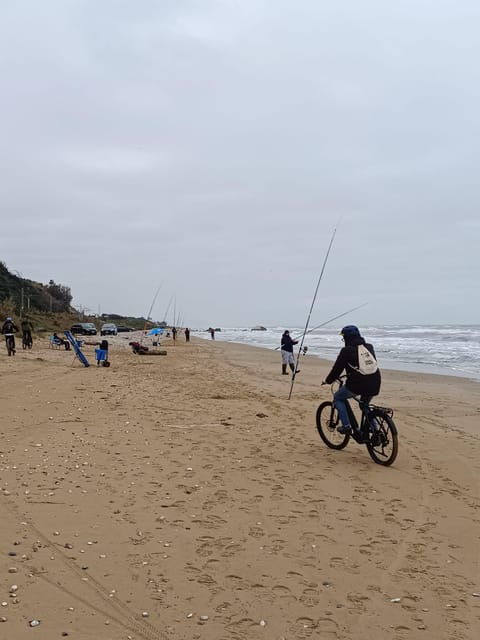 san-giovanni-rotondo-e-bike-tour-lake-varano