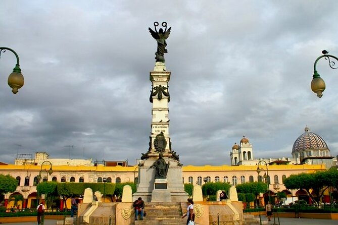 san-salvador-must-see-attractions-walking-tour-with-a-guide