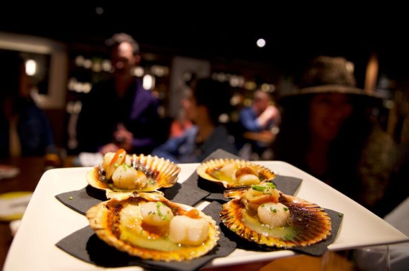 san-sebastian-walking-dinner-tour-with-basque-bites-2