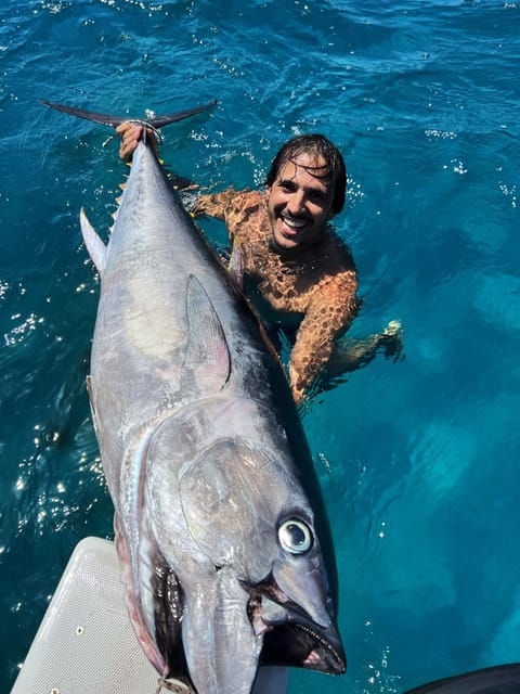 santantioco-private-fishing-excursion-by-boat