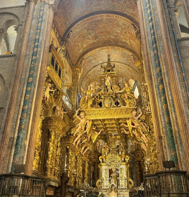 santiago-cathedral-guided-tour-with-portico-de-la-gloria