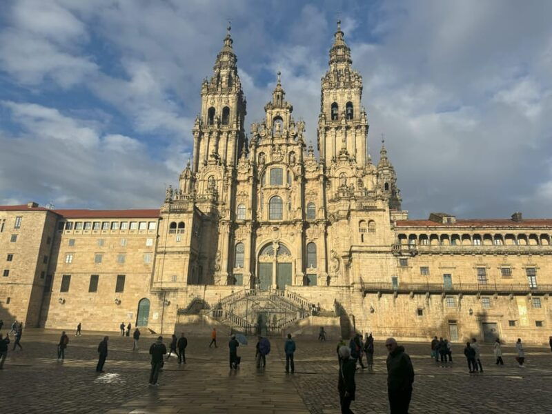 santiago-de-compostela-city-tour-and-typical-galician-meal