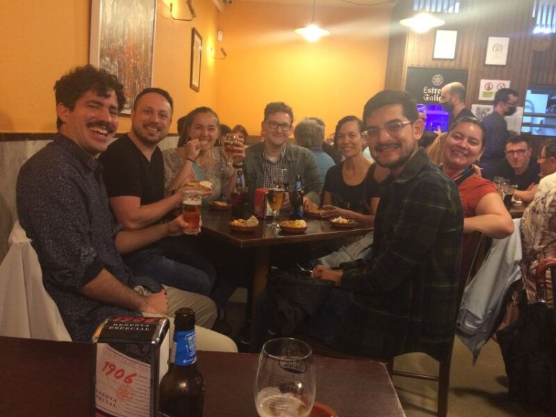 santiago-guided-foodie-tour-with-drinks-tapas-live-music