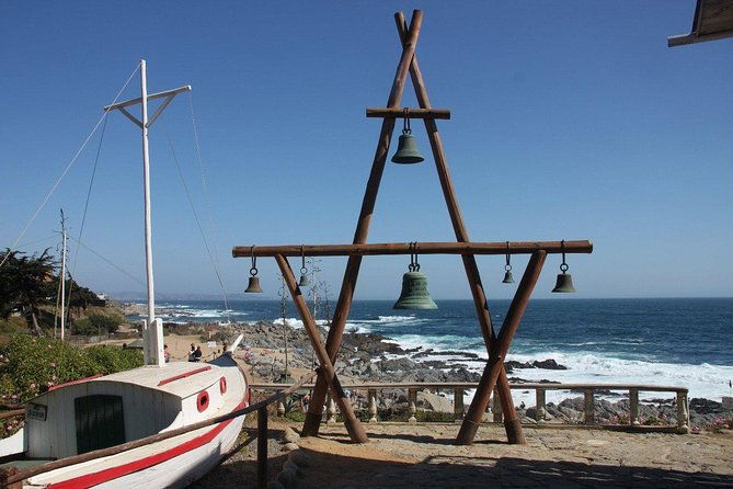 santiago-private-full-day-tour-pomaire-isla-negra-includes-entrance