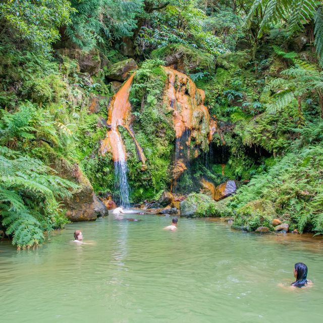sao-miguel-full-day-tour-to-sete-cidades-and-lagoa-do-fogo