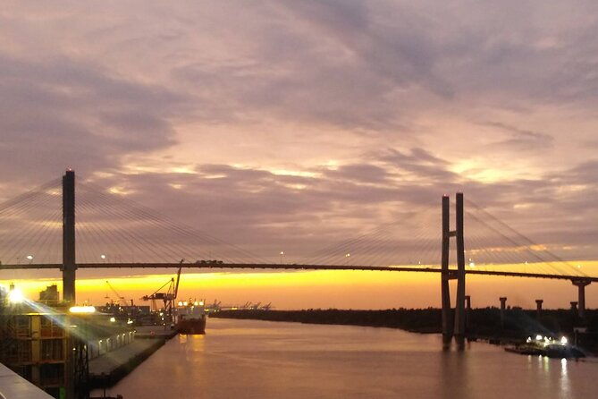 savannah-bar-crawl-by-the-bridge