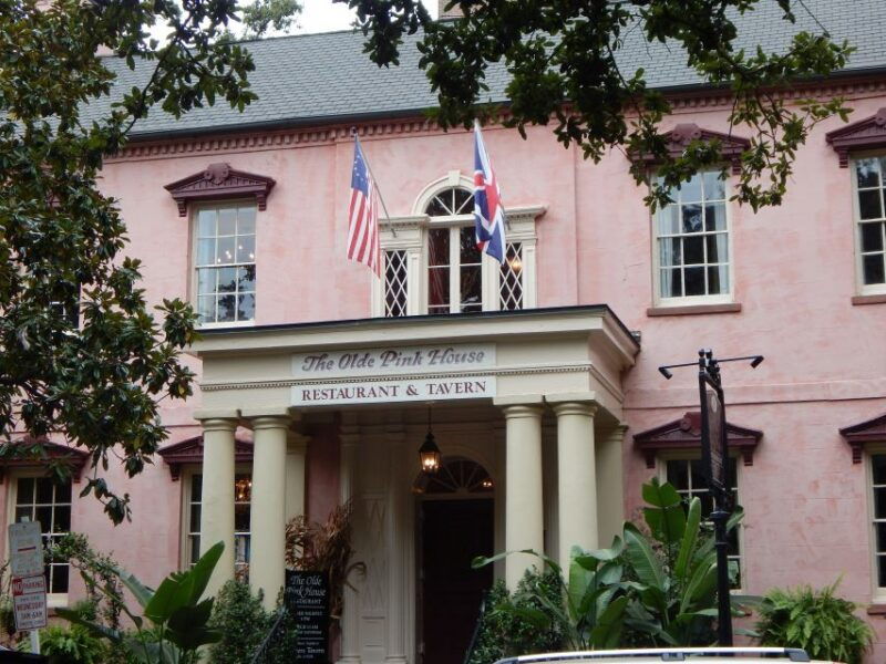 savannah-midnight-in-the-garden-of-good-and-evil-tour