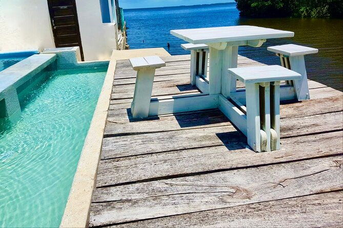 sea-view-pool-food-and-drinks-at-the-outskirt-of-belize-city