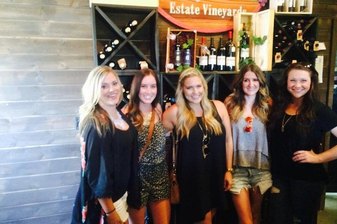 sedona-arizona-wine-tasting-experience