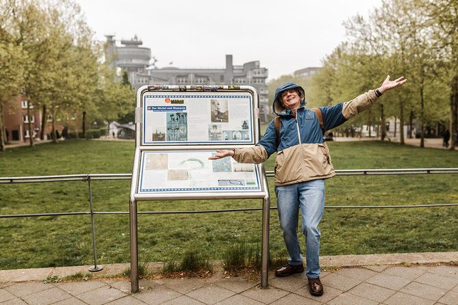 see-hamburg-with-a-local-private-personalized