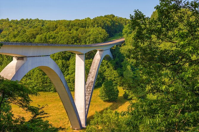 self-guided-audio-driving-tour-in-natchez-trace-parkway