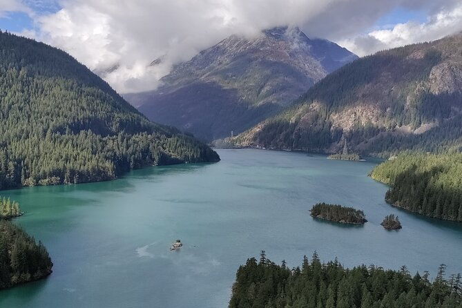 self-guided-audio-driving-tour-of-north-cascades
