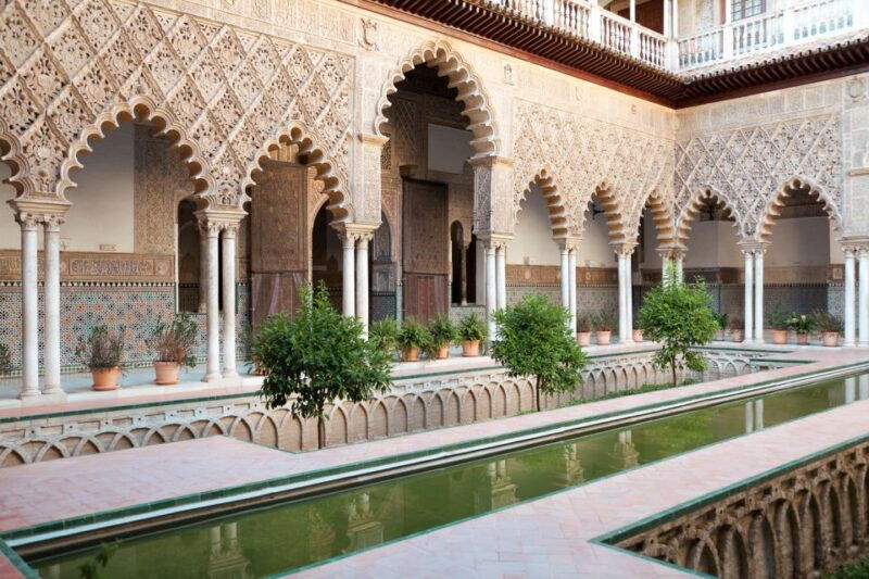 seville-alcazar-skip-the-line-guided-tour-with-tickets