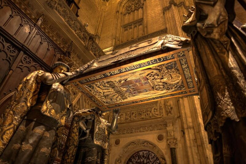 seville-cathedral-giralda-guided-tour-with-tickets-2