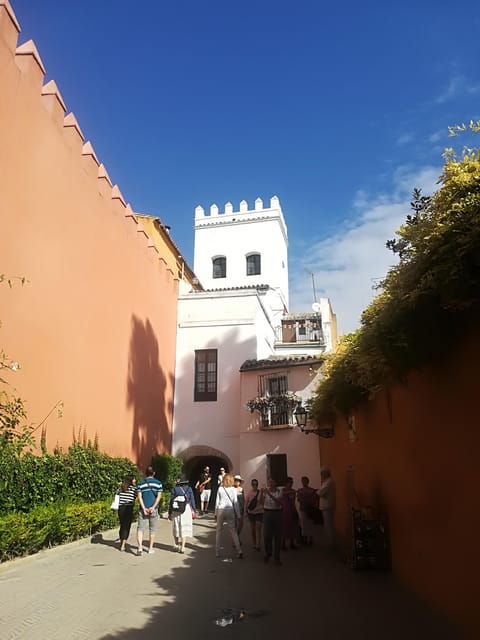 seville-tiny-group-jewish-quarter-discovery-walking-tour