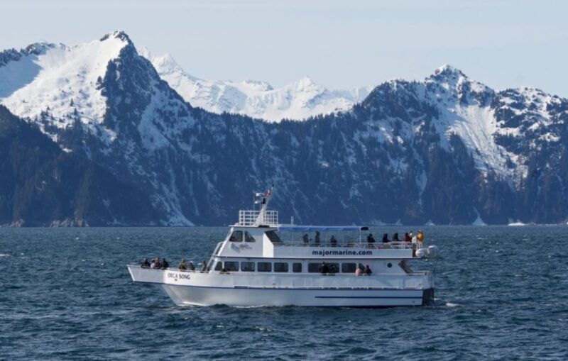 seward-spring-wildlife-guided-cruise