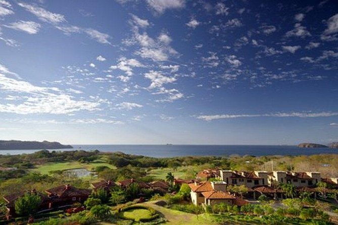 shuttle-from-liberia-airport-to-w-costa-rica-hotel
