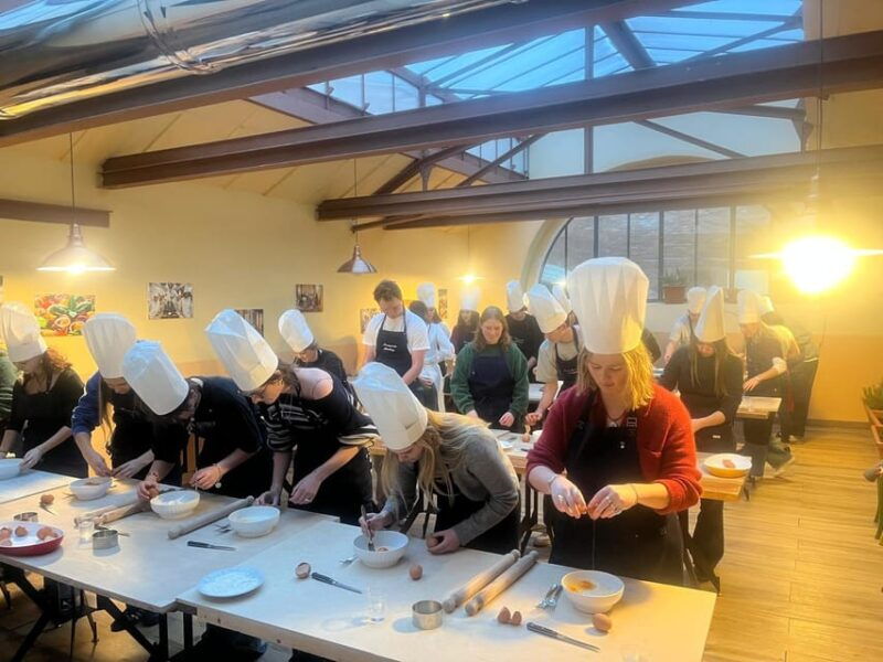 siena-pasta-and-tiramisu-cooking-class-with-wine