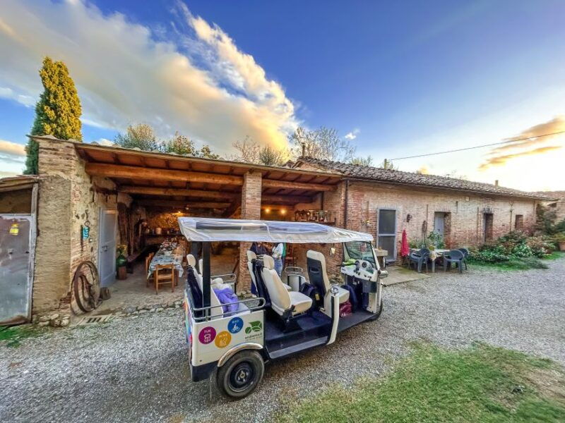 siena-tuk-tuk-tour-with-wine-tasting