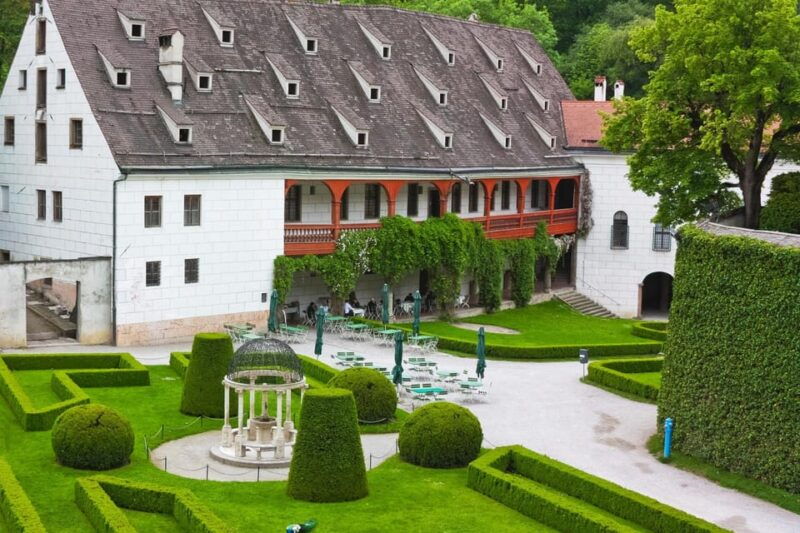 skip-the-line-schloss-ambras-innsbruck-private-tour