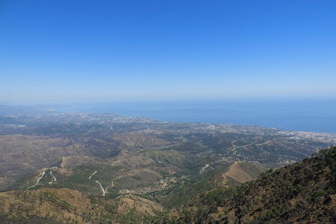 soar-like-a-bird-over-the-costa-del-sol-ecological-tour-with-a-natural-spring