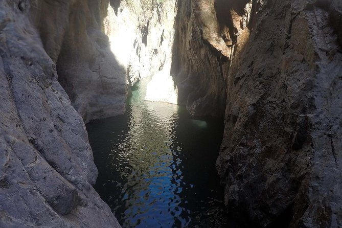 spectacular-somoto-canyon