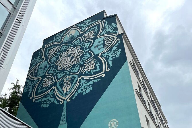 street-art-tour-of-the-most-beautiful-frescoes-in-paris