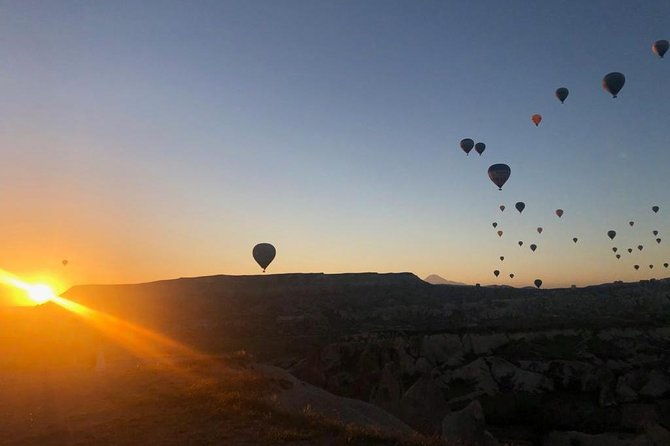 sunrise-trekking-tour-with-balloon-flight-watching